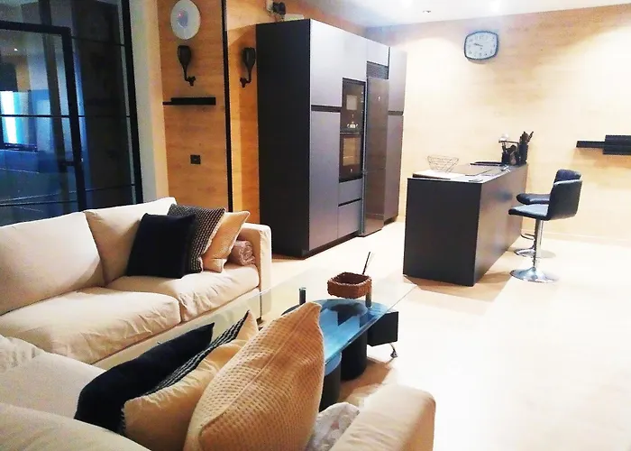 Urban Loft Rosal, Domotica Y Con Parking اوفيدو